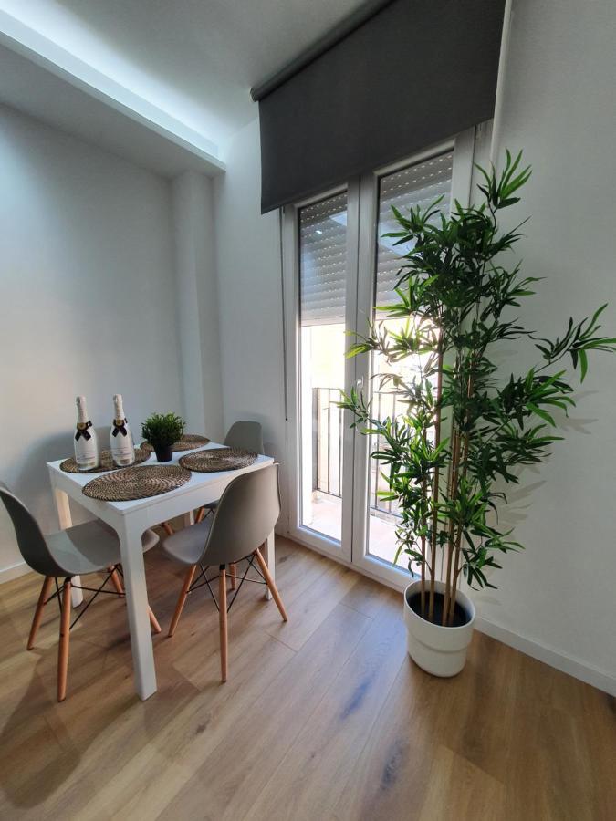 Capuchinos Deluxe Apartment Malaga Exterior photo